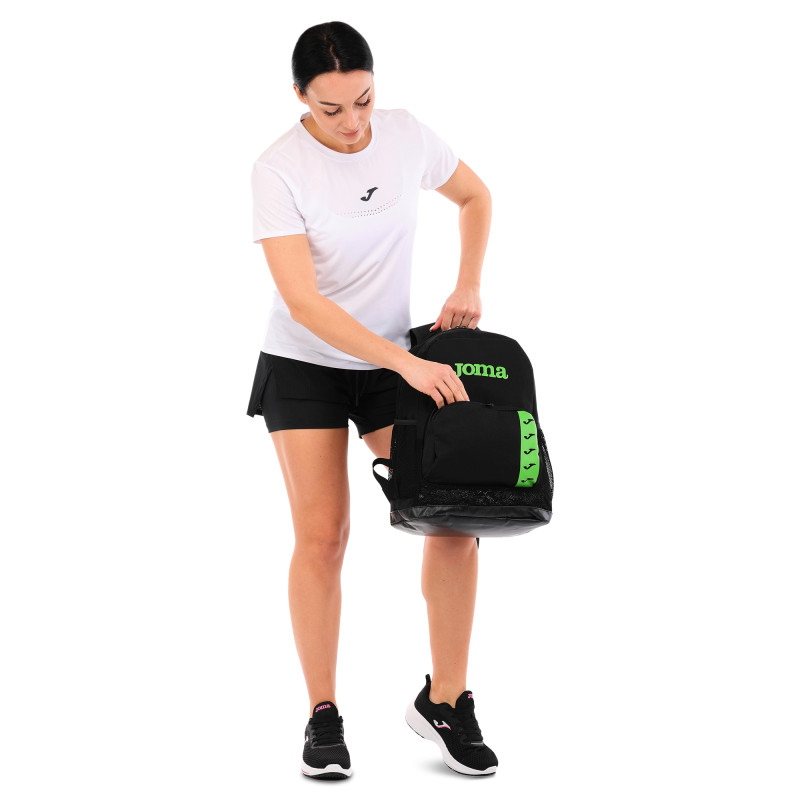 Рюкзак спортивний Joma MOCHILA SPLASH 401028-117 25л чорний