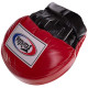 Лапа боксерська зігнута тренувальна шкіра FAIRTEX FMV9 24x19x5см 2штуки кольори в асортименті