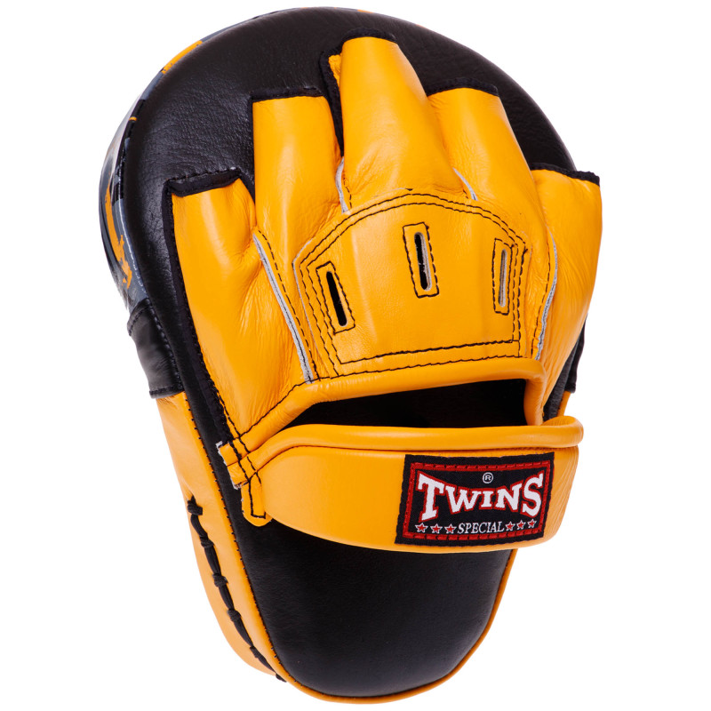 Лапа боксерська вигнута тренувальна шкіра TWINS FPML10-43 25x19x9см 1штука кольори в асортименті