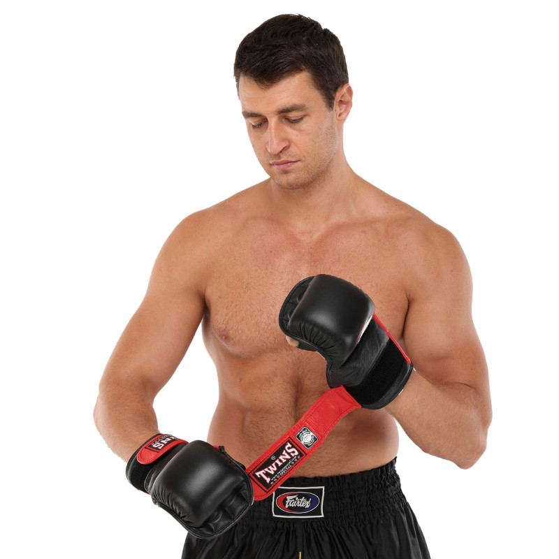 Рукавиці Краби спарингові для MMA TWINS GGL-1 M-XL кольори в асортименті