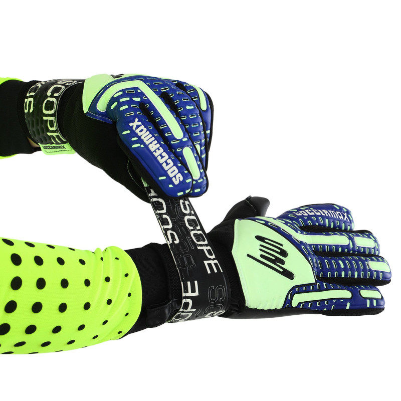Рукавиці воротарські професійні із захистом пальців SOCCERMAX GK-4321 розмір 7-11 кольори в асортименті