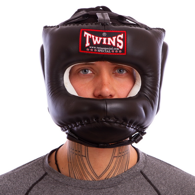 Шолом боксерський з бампером шкіряний TWINS HGL10 M-XL кольори в асортименті