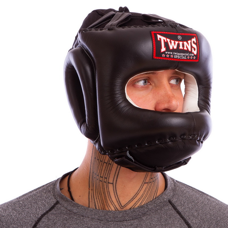 Шолом боксерський з бампером шкіряний TWINS HGL10 M-XL кольори в асортименті