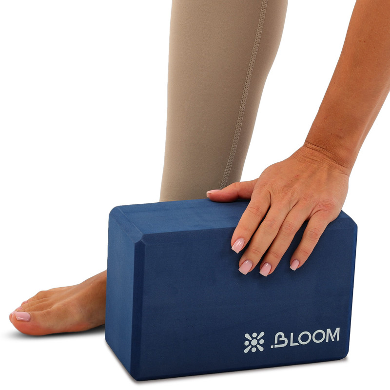 Блок для йоги BLOOM YOGA BRICK LB7040 кольори в асортименті