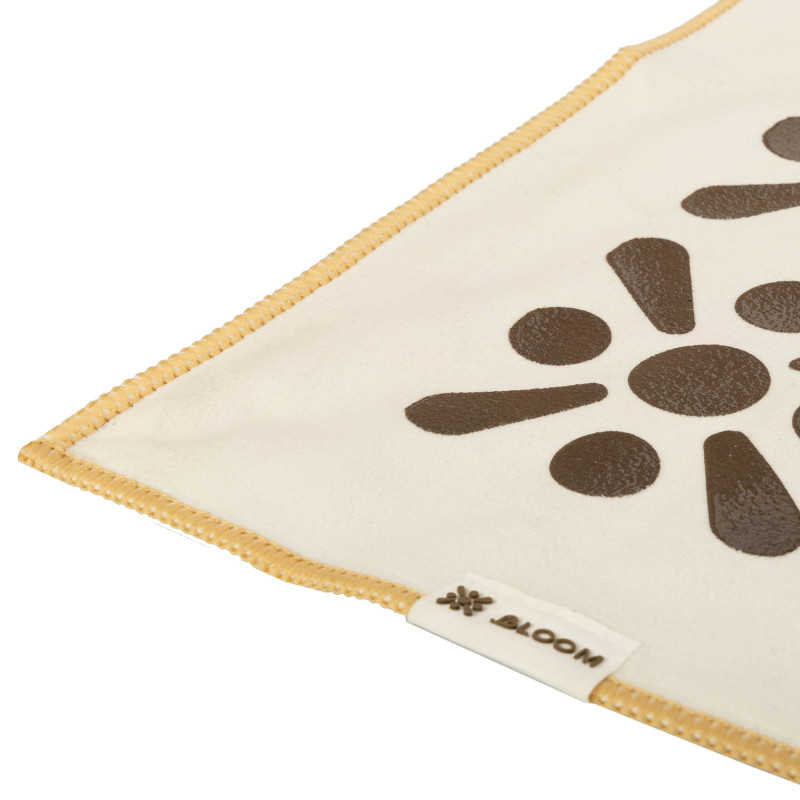 Килимок рушник для йоги нековзний BLOOM YOGA TOWEL LB7091 BEGONIA коричневий