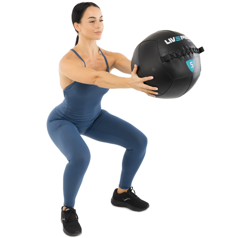 М'яч набивний медичний для кросфіту WALL BALL LiveUp LP8103-5 5кг чорний