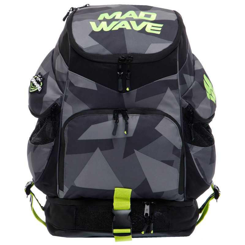 Рюкзак спортивний MadWave M1129010 MAD TEAM 42л кольори в асортименті