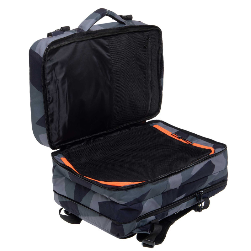 Рюкзак спортивний MadWave M112905000W COACH TRANSFORMER 34л сірий