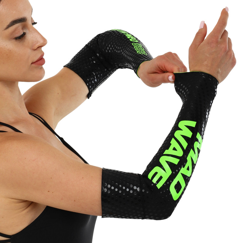 Рукави для плавання в холодній воді жіночі MADWAVE DSSS M204204 розмір XS-XXL чорний