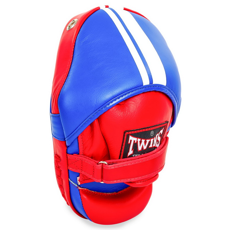Лапа боксерська вигнута тренувальна шкіра TWINS PML14 27x20x10см 1штука кольори в асортименті