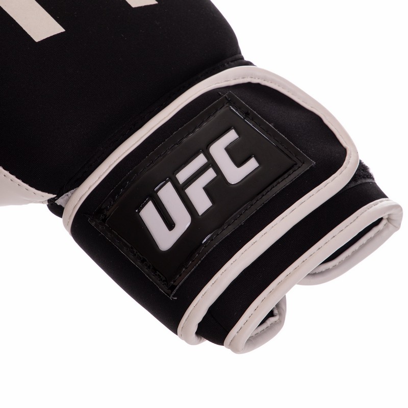 Боксерські рукавиці UFC PRO Washable UHK-75023 S-M білий