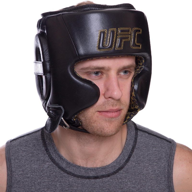 Шолом боксерський у мексиканському стилі шкіряний UFC PRO Prem Lace Up UHK-75056 L-XL чорний